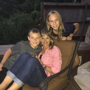 Meet your Posher, Lea